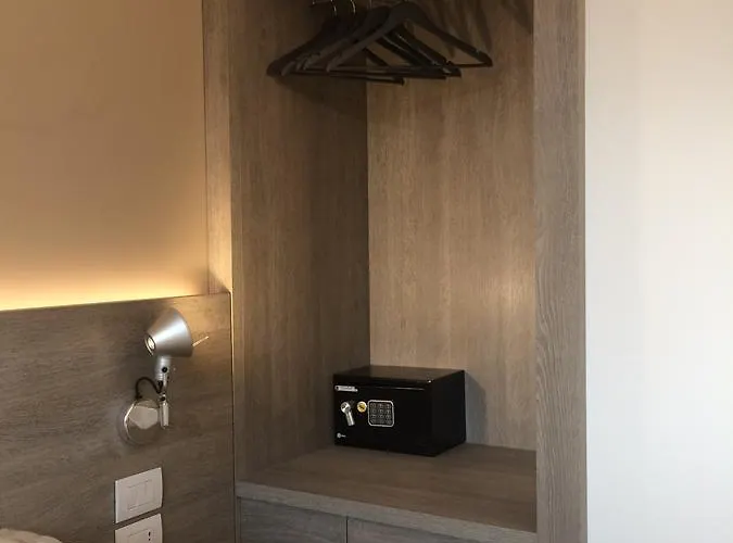 فندق مبيت وإفطار Dolce Notte 3*