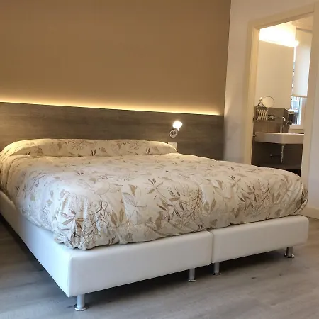 Couette-café Dolce Notte 3*